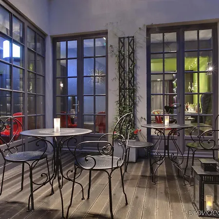 Hotel Le Petit 4*