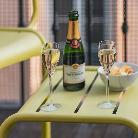 ル プティ 4* パリ