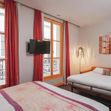 Ξενοδοχείο Le Petit 4*