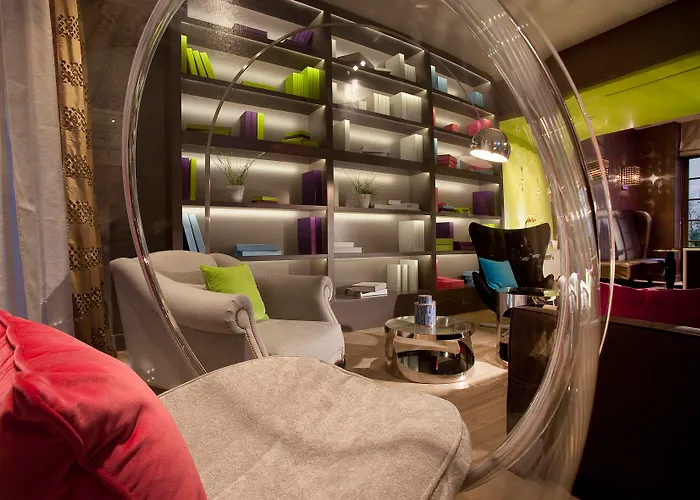 Hotel Le Petit Paris