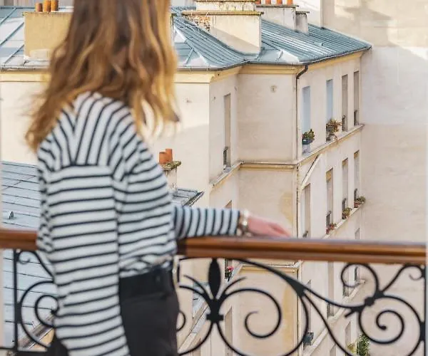 Hotel Le Petit Paris