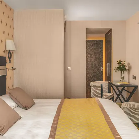 Hotel Le Petit 4*